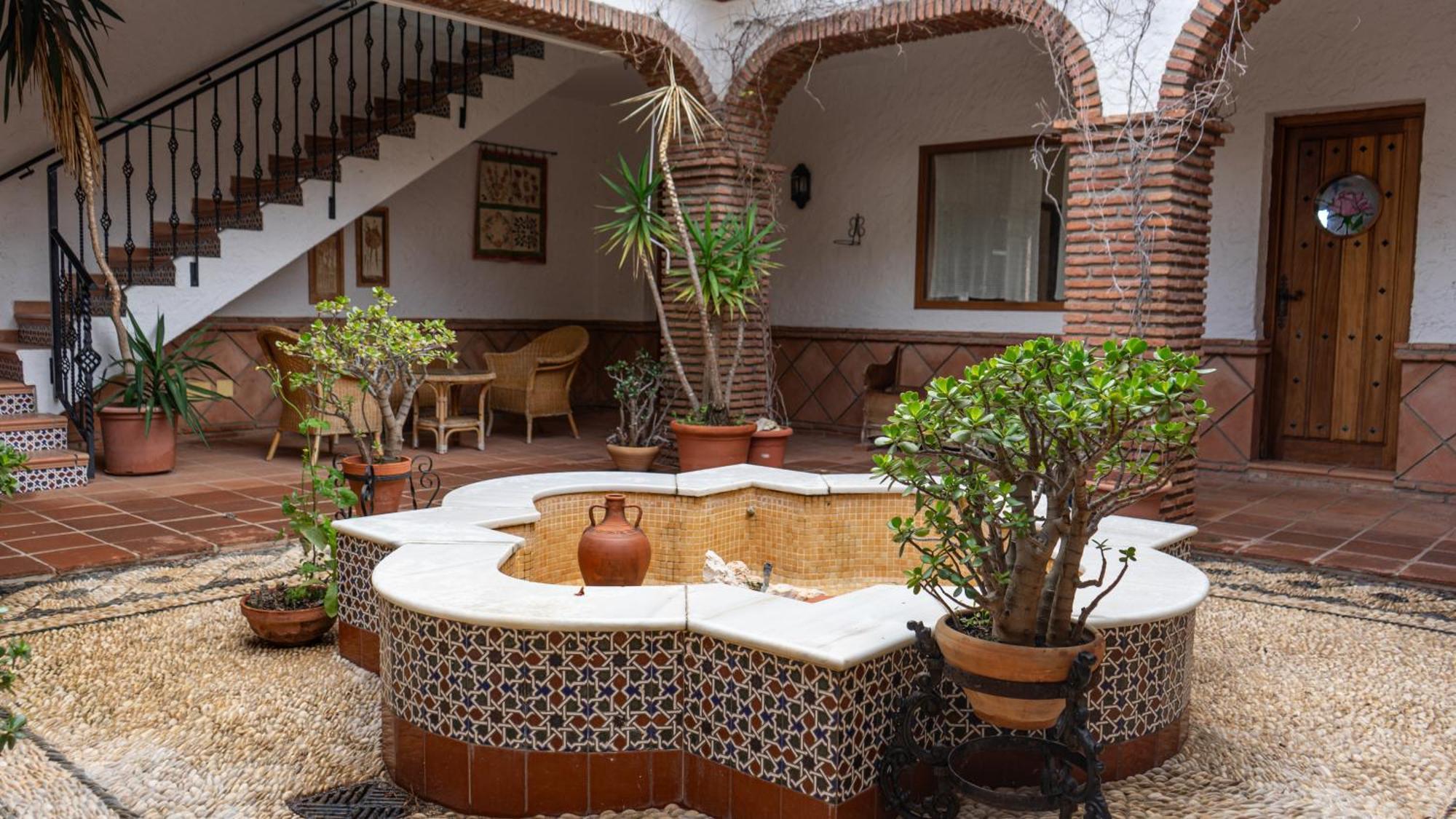 Villa Cantares Malaga Exterior photo