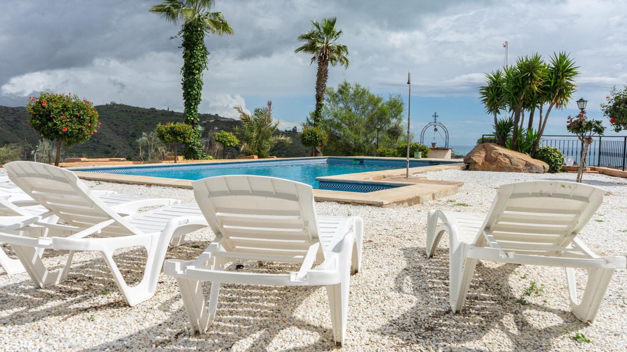 Villa Cantares Malaga Exterior photo